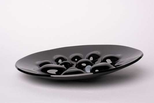 Flow with the wind, live against the sream